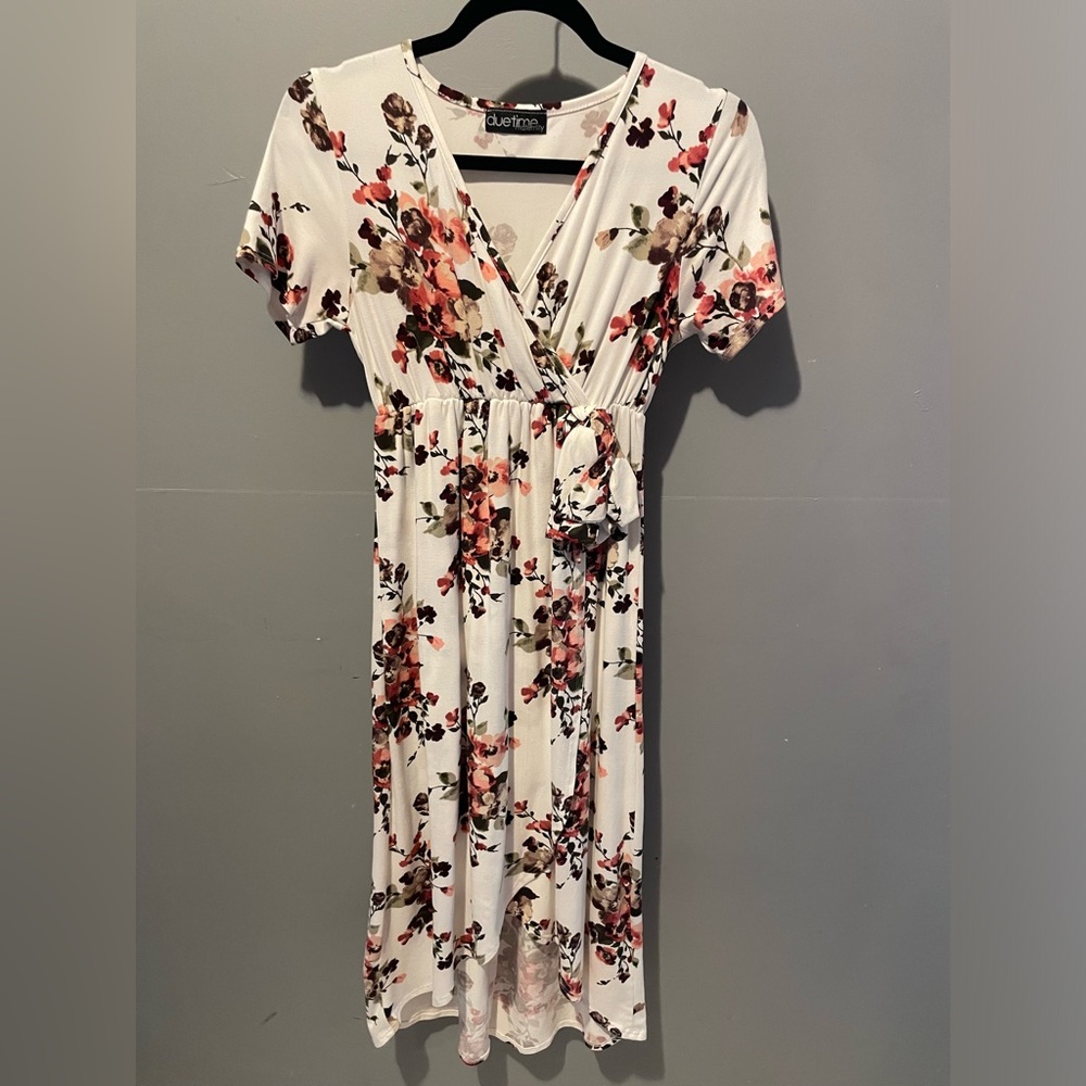 Women’s maternity dress Due Time Maternity size Small
